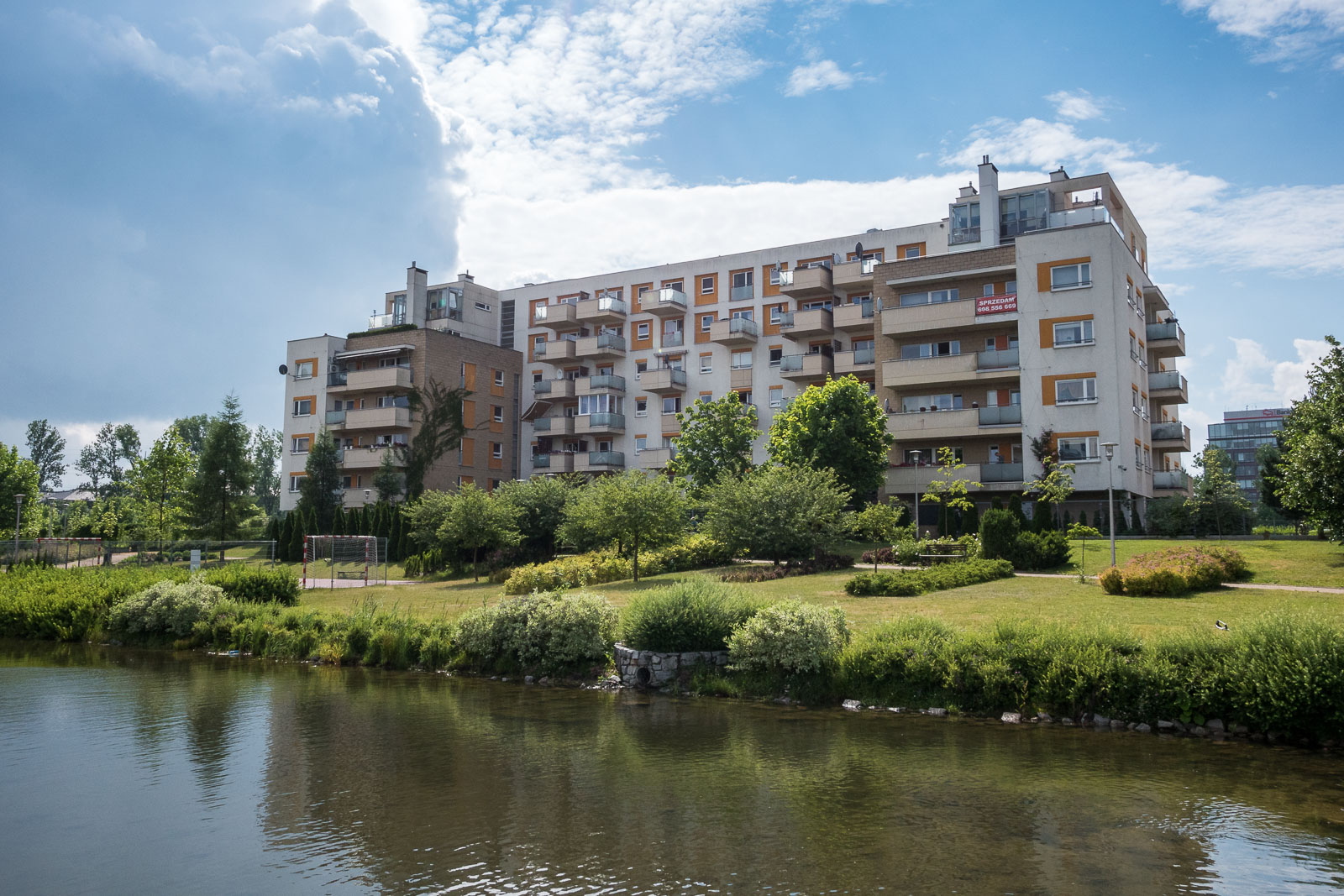 Marina Mokot w Czy Warto Tu Zamieszka En Casa Real Estate